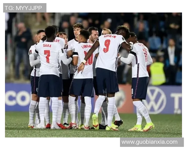 重庆排球队在世界杯预选赛中以81分稳居积分榜首位